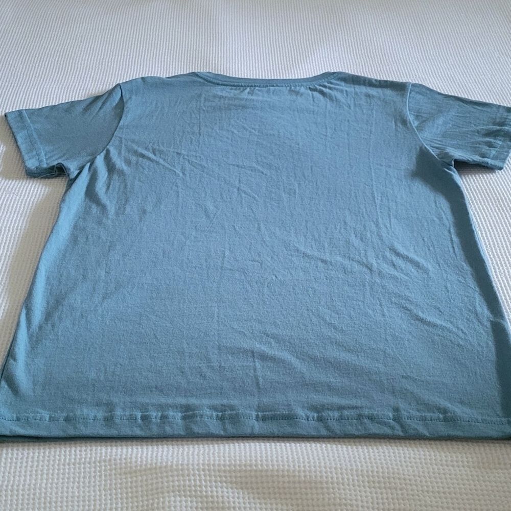 Roxy Palm Trees🌴 and Rainbow🌈 Distressed😫 Graphic Tee👕 - NWOT - Picture 7 of 8